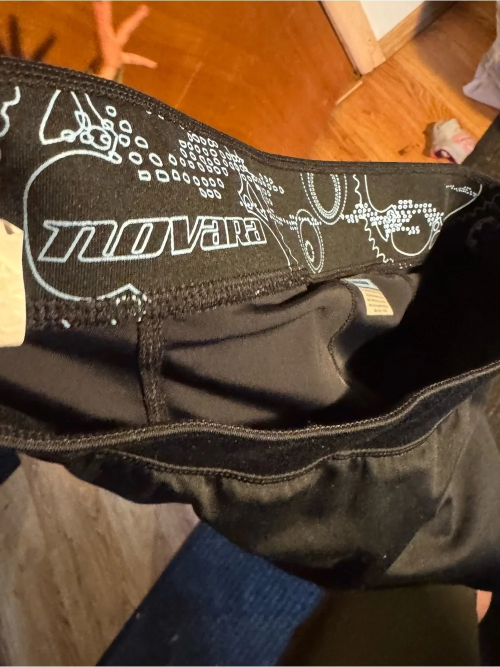 Novara REI Women’s Medium Skirted Cycling Capris Black Padded Chamois Bike